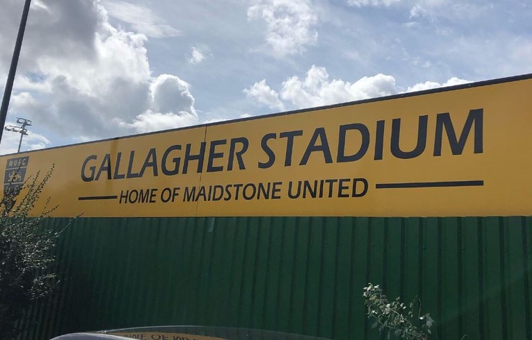 Gallagher Stadium Maidstone Sign