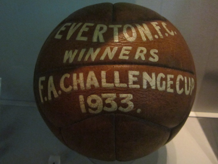 Old 8 Sides Leather Football, 1933