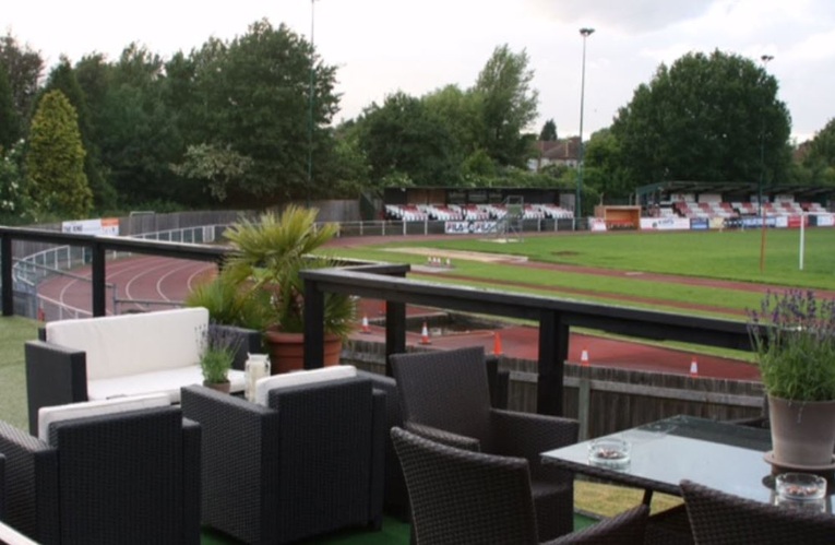 Hornchurch FC, Running Track Around the Pitch