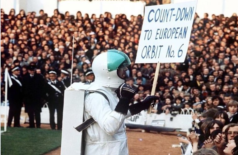 Spurs Astronaut